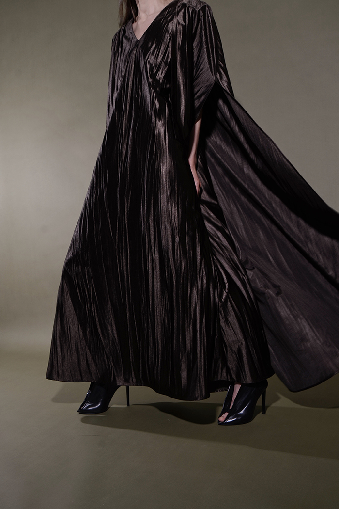 pleated cape kaftan_1